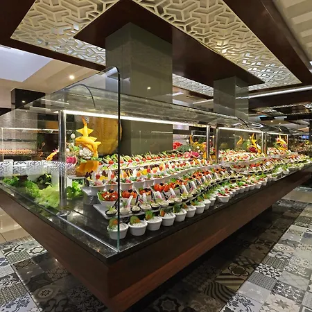 Üdülőközpont Kaila 5*