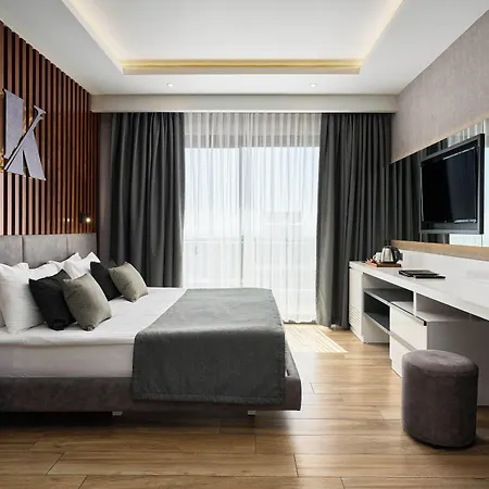 Kaila Resort 5*