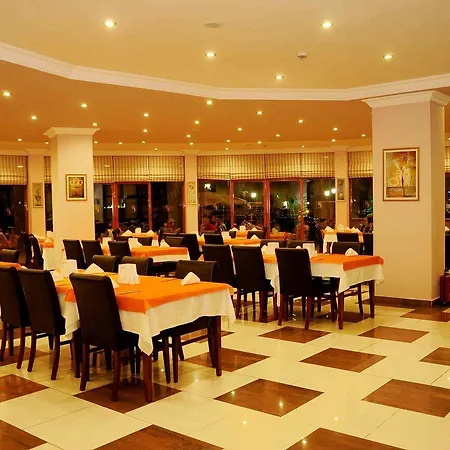 Üdülőközpont Kaila 5*